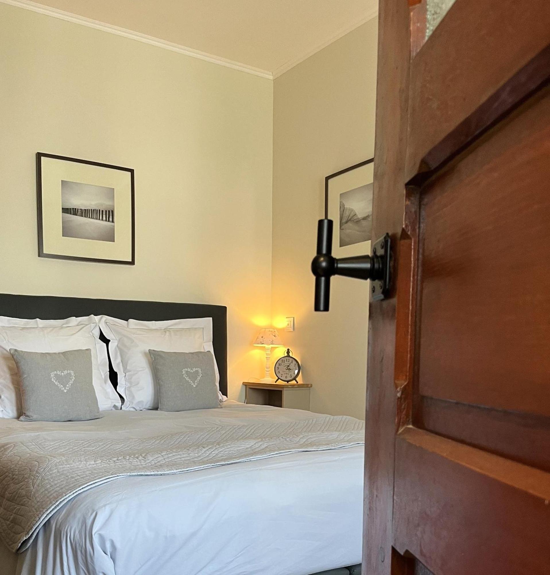 Bed&Breakfast Otentik Zuienkerke Bagian luar foto